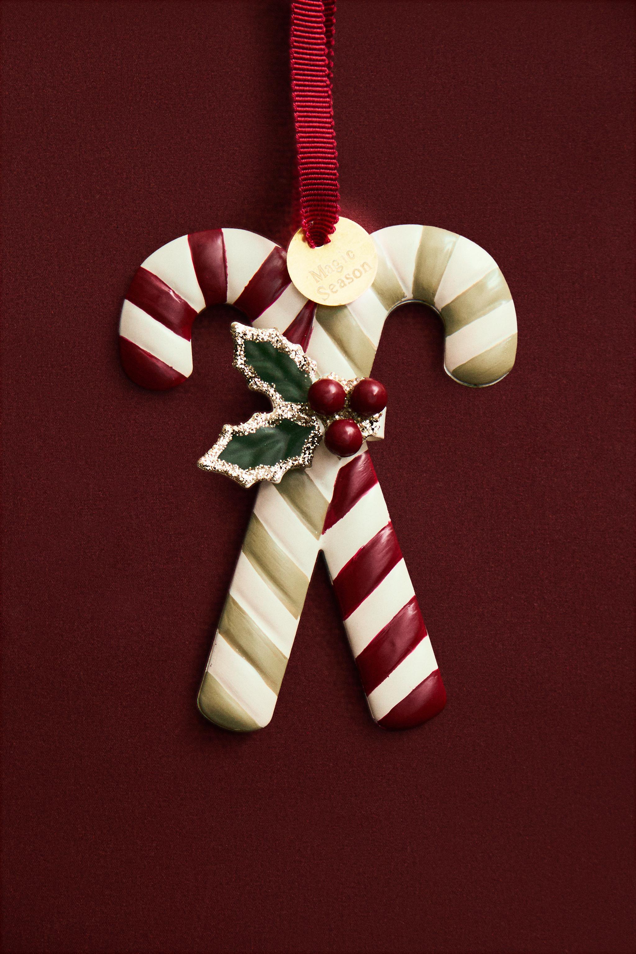 CANDY CANE CHRISTMAS TREE ORNAMENT